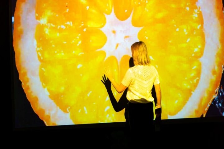 High quality image on projector screen alternatives surface